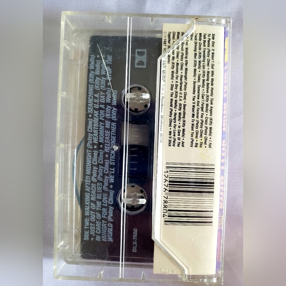 1987 Patsy Cline & Kitty Wells 20 Great Hits Cassette Tape! - Picture 2 of 5